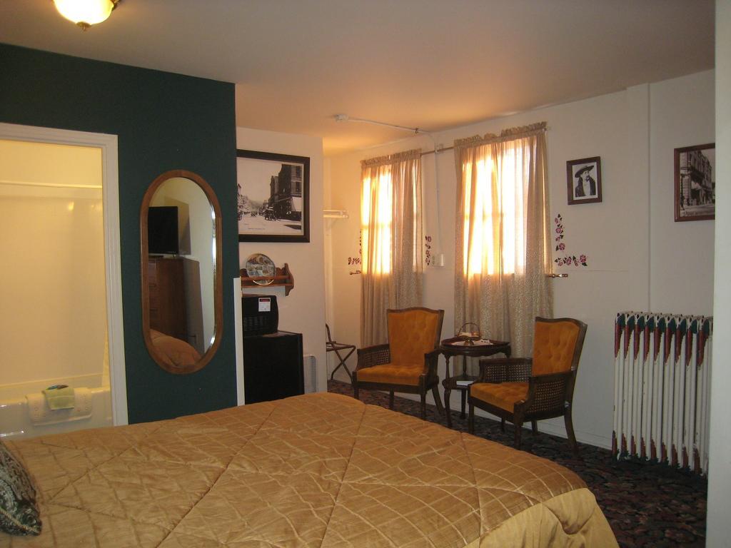 Deadwood Dick'S Hotel Oda fotoğraf